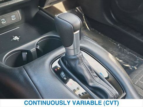 Certified 2026 Honda HR-V LX image 19