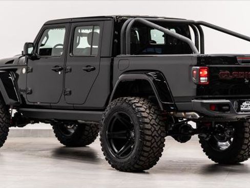 Used 2026 Jeep Gladiator Sport image 10