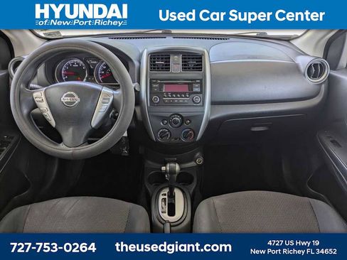 Used 2017 Nissan Versa SV FWD image 15