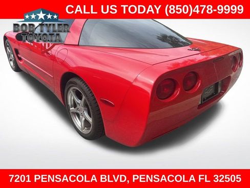 Used 2002 Chevrolet Corvette Coupe w/ Preferred Equipment Group2 image 1