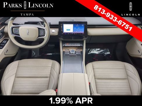 Certified 2025 Lincoln Nautilus Reserve AWD/4WD image 11