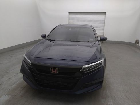 Used 2018 Honda Accord Touring image 15