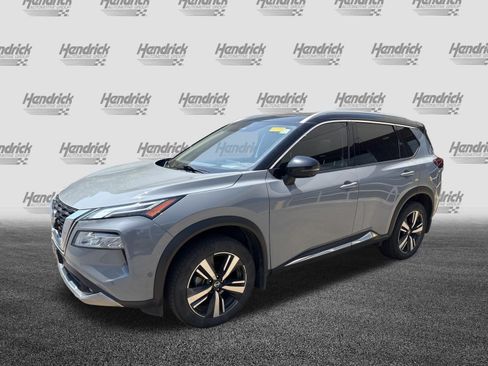Used 2021 Nissan Rogue Platinum FWD image 5