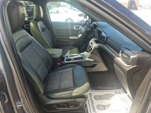 Used 2023 Ford Explorer Timberline w/ Timberline Technology Package AWD/4WD image 17