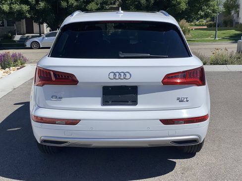 Used 2018 Audi Q5 2.0T Premium Plus w/ Premium Plus Package AWD/4WD image 5