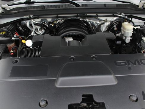 Used 2015 GMC Yukon SLT w/ Open Road Package image 38