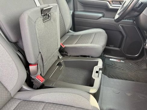 Certified 2022 Chevrolet Silverado 1500 LT AWD/4WD image 23