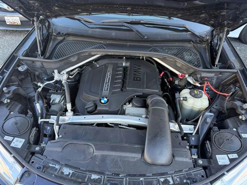 Used 2017 BMW X5 xDrive35i AWD/4WD image 28