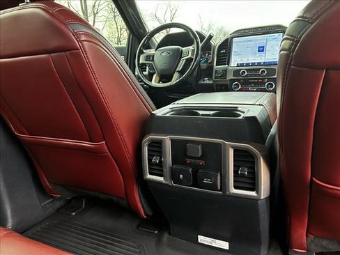 Used 2022 Ford F350 Platinum image 15
