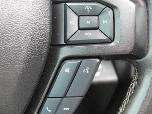 Used 2019 Ford Expedition Max Limited RWD image 11