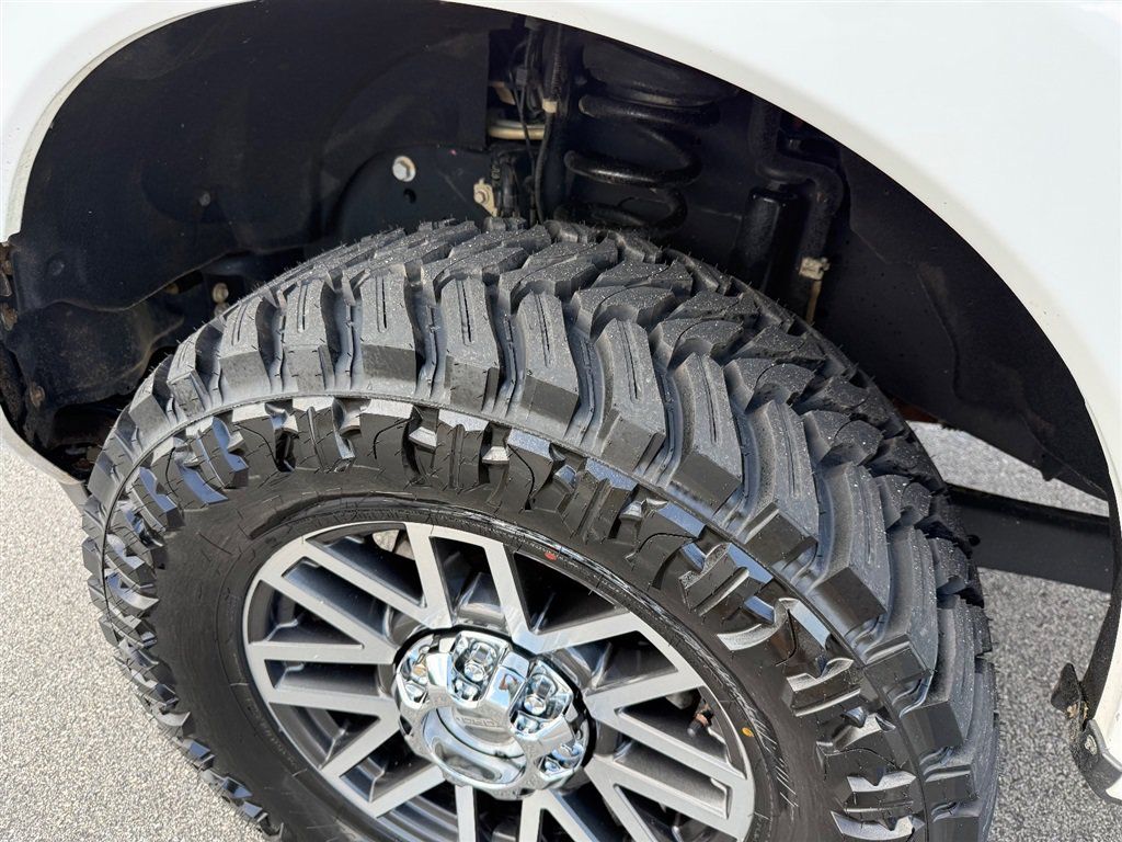 Used 2019 Ford F250 Lariat w/ Lariat Value Package AWD/4WD image 13