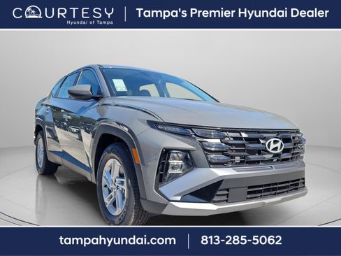 New 2026 Hyundai Tucson SE image 4