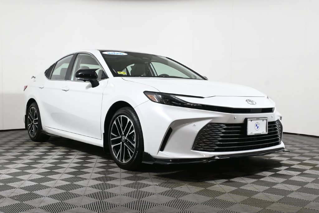 Used 2026 Toyota Camry XLE w/ Premium Plus Package AWD/4WD image 9