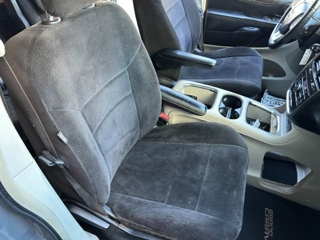 Used 2013 Dodge Grand Caravan Crew w/ Safety Sphere Group FWD image 25