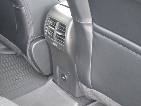 New 2025 Ford Escape ST-Line w/ Equipment Group 301A image 40