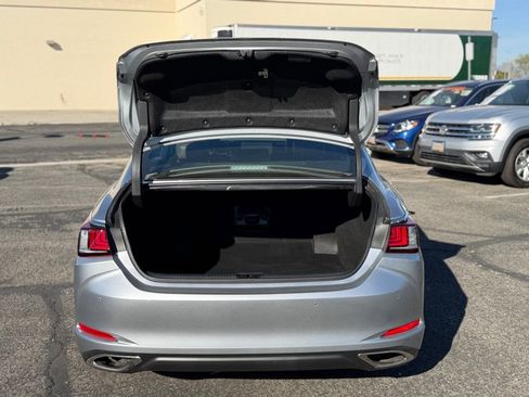 Used 2025 Lexus ES 350 Luxury image 13