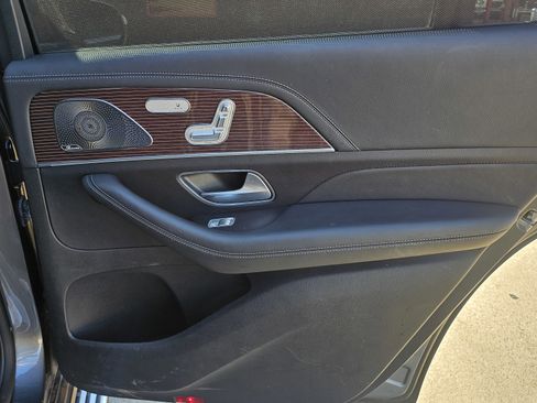 Used 2022 Mercedes-Benz GLS 450 GLS 450 4MATIC SUV image 32