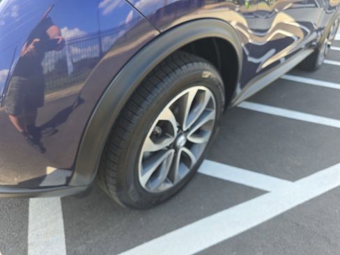 Used 2017 Nissan Juke SV w/ Technology Package image 11