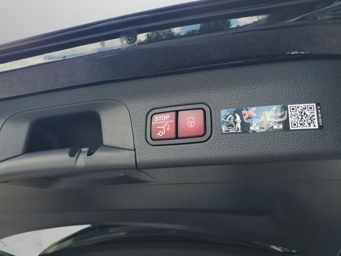 Certified 2026 Mercedes-Benz GLS 450 4MATIC image 39