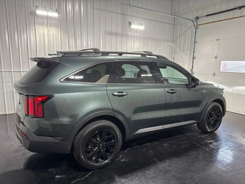 Used 2023 Kia Sorento S w/ Panoramic Sunroof Package AWD/4WD image 5