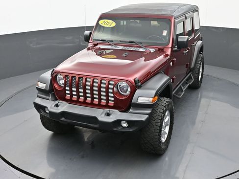 Used 2021 Jeep Wrangler Unlimited Islander image 34