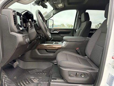 New 2026 Chevrolet Silverado 2500 LT image 25