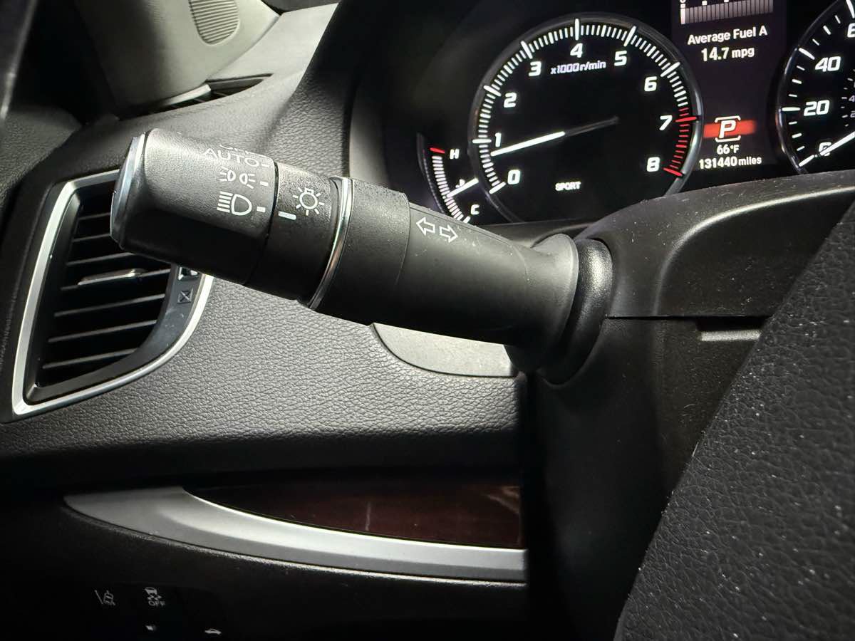 Used 2016 Acura TLX w/ Technology Package FWD image 16