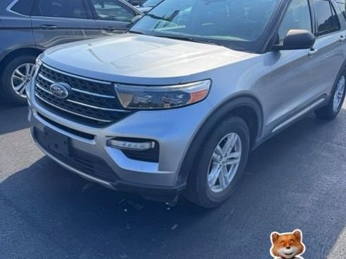 Used 2021 Ford Explorer XLT w/ Equipment Group 202A RWD image 1