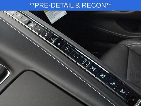 Used 2023 Chevrolet Corvette Stingray Premium Cpe w/ Z51 Performance Package RWD image 12