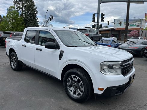 Used 2022 Ford Maverick XLT w/ Equipment Group 300A Standard AWD/4WD image 10