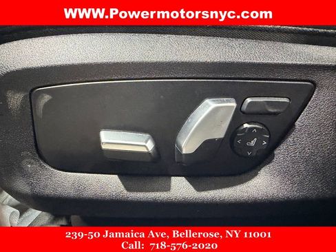 Used 2020 BMW 530e w/ M Sport Package image 53
