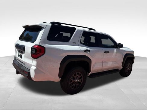 Used 2026 Toyota 4Runner SR5 AWD/4WD image 8