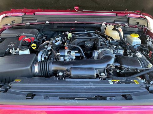 Certified 2022 Jeep Wrangler Unlimited Sahara image 37