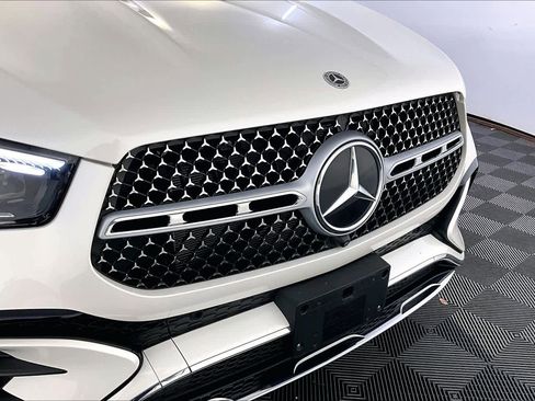 Used 2024 Mercedes-Benz GLE 450 4MATIC image 32