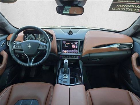 Used 2023 Maserati Levante GT image 19