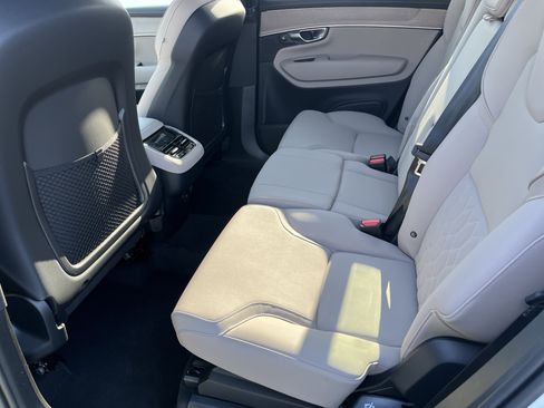 New 2026 Volvo XC90 B6 Plus w/ Protection Package Premier AWD/4WD image 11