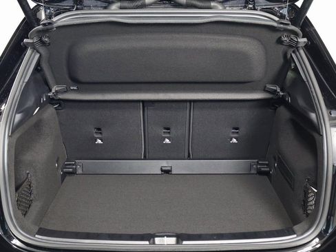 New 2026 Mercedes-Benz GLA 250 image 8