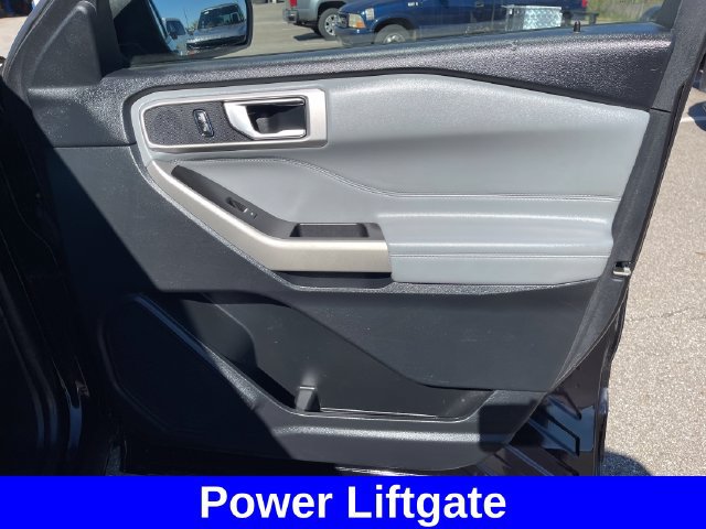 Used 2021 Ford Explorer XLT w/ Equipment Group 202A AWD/4WD image 40