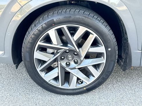Used 2023 Hyundai Santa Fe Calligraphy FWD image 12