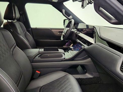 Used 2025 INFINITI QX80 Autograph w/ Premium Cargo Package image 27