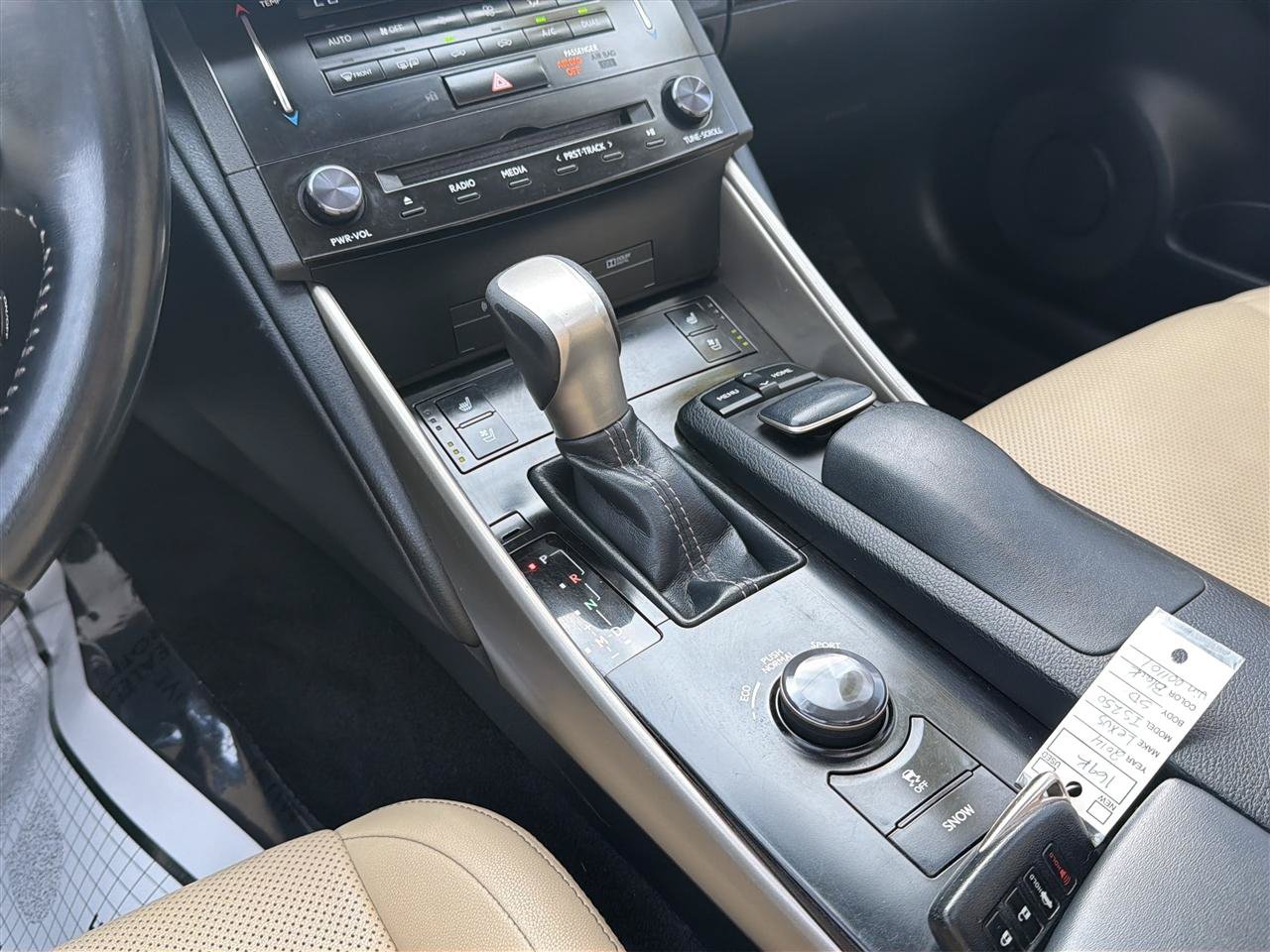 Used 2014 Lexus IS 250 AWD w/ Navigation Package image 19