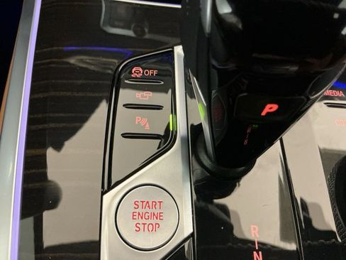 Certified 2023 BMW X5 sDrive40i image 15