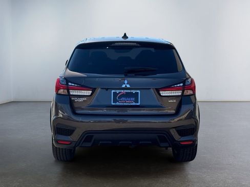 Used 2024 Mitsubishi Outlander Sport LE image 6