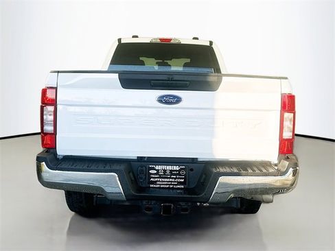 Used 2022 Ford F250 XLT image 6
