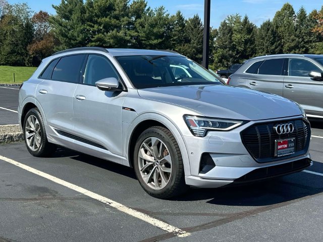 Used 2021 Audi e-tron Premium Plus w/ Premium Plus Package AWD/4WD image 1