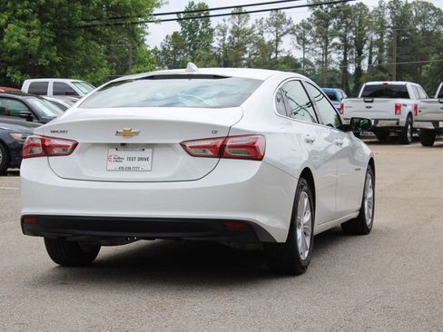 Used 2021 Chevrolet Malibu LT FWD image 8