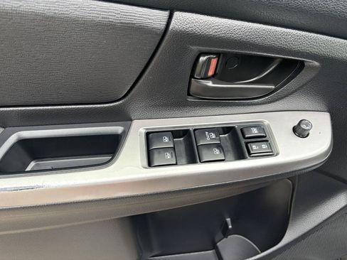 Used 2016 Subaru Impreza 2.0i AWD/4WD image 11