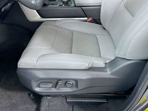 Used 2023 Toyota Tundra Limited image 20