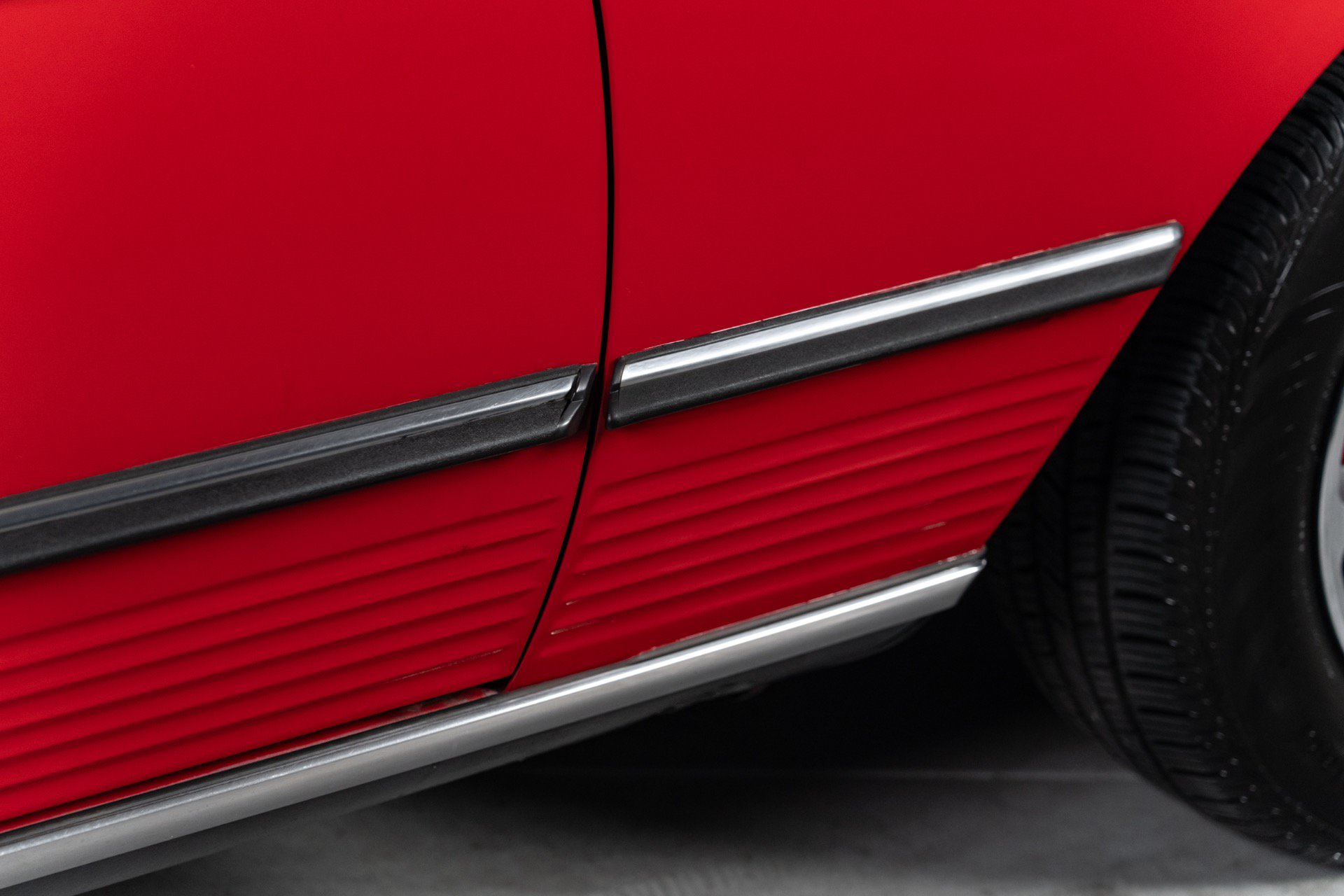 Used 1987 Mercedes-Benz 560 SL image 85