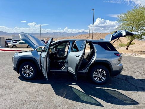 New 2026 Chevrolet Equinox LT image 45